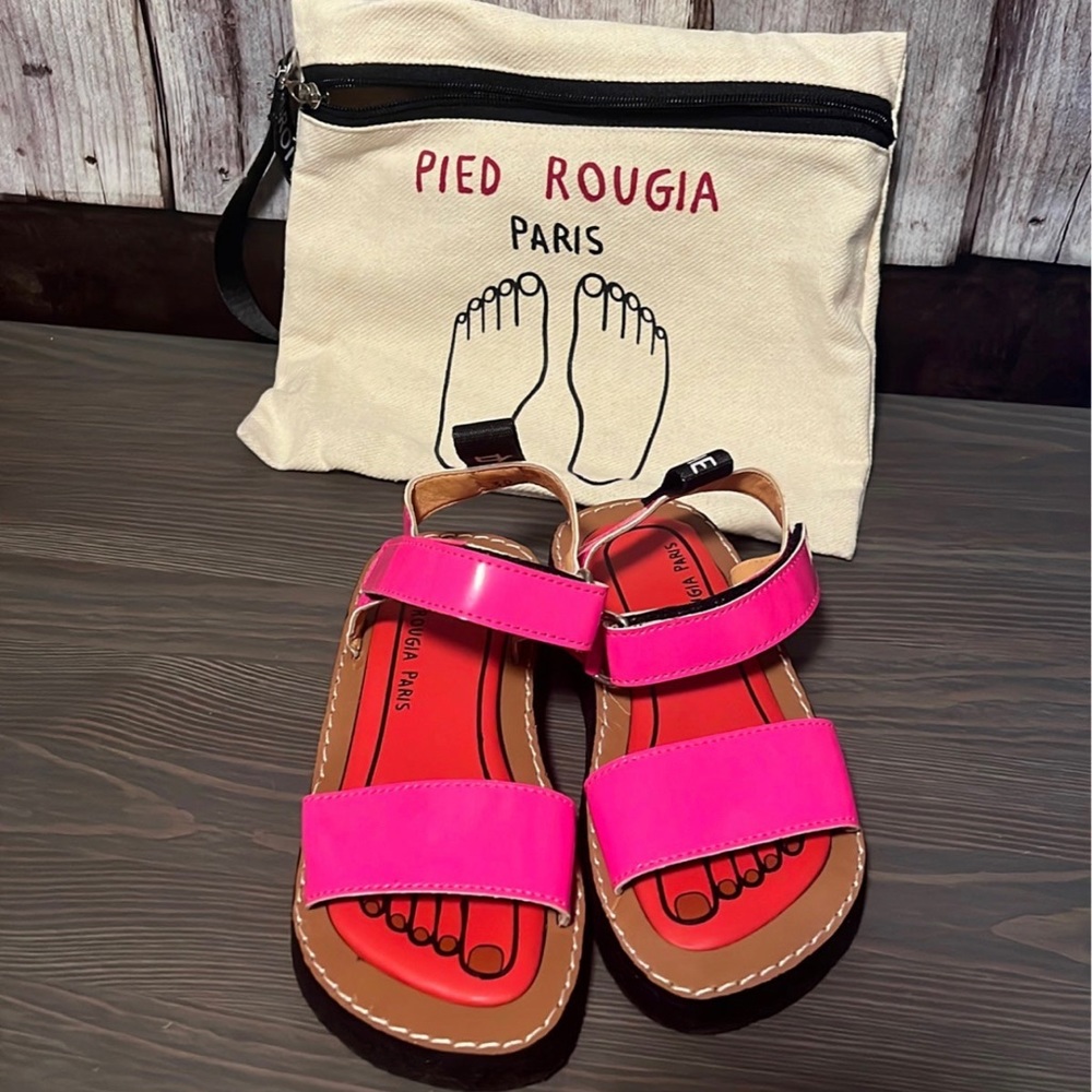 Pied Rougia Paris